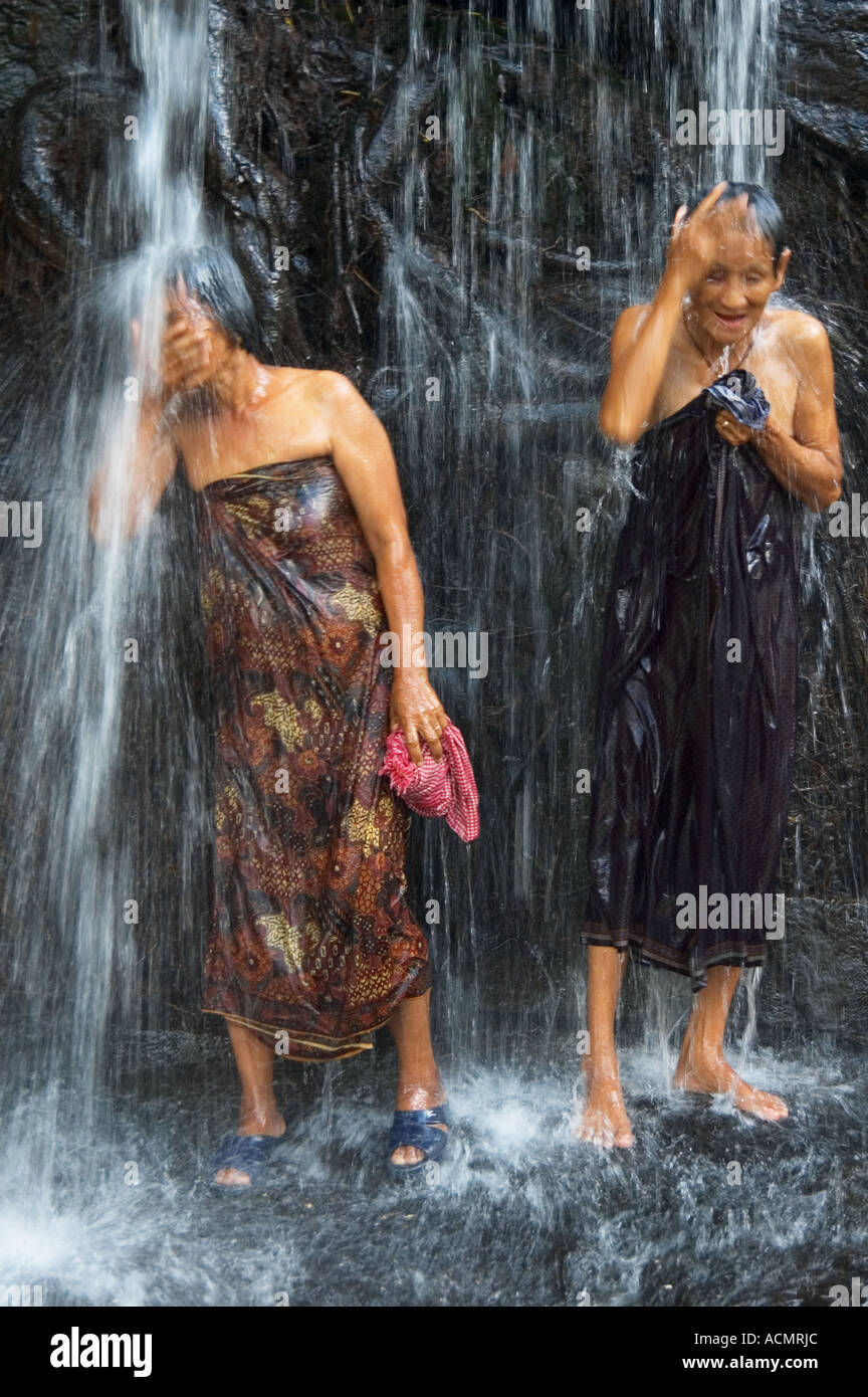 Two elderly Cambodians washing Stock Photo