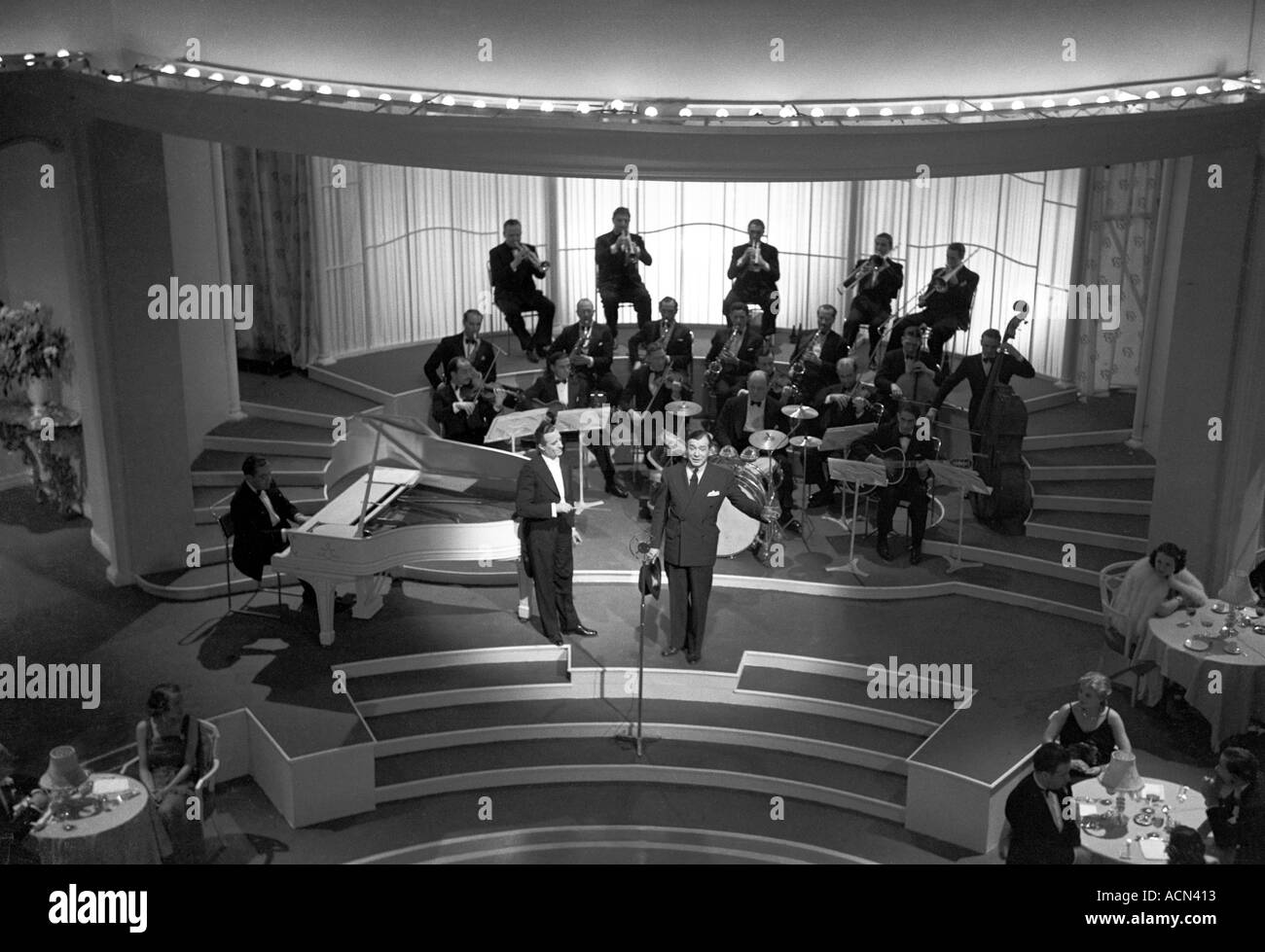 Bert ambrose bandleader hires stock photography and images Alamy