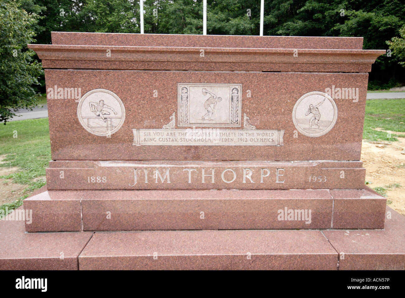 Grave of American Athlete Jim Thorpe in Jim Thorpe PA Stock Photo Alamy