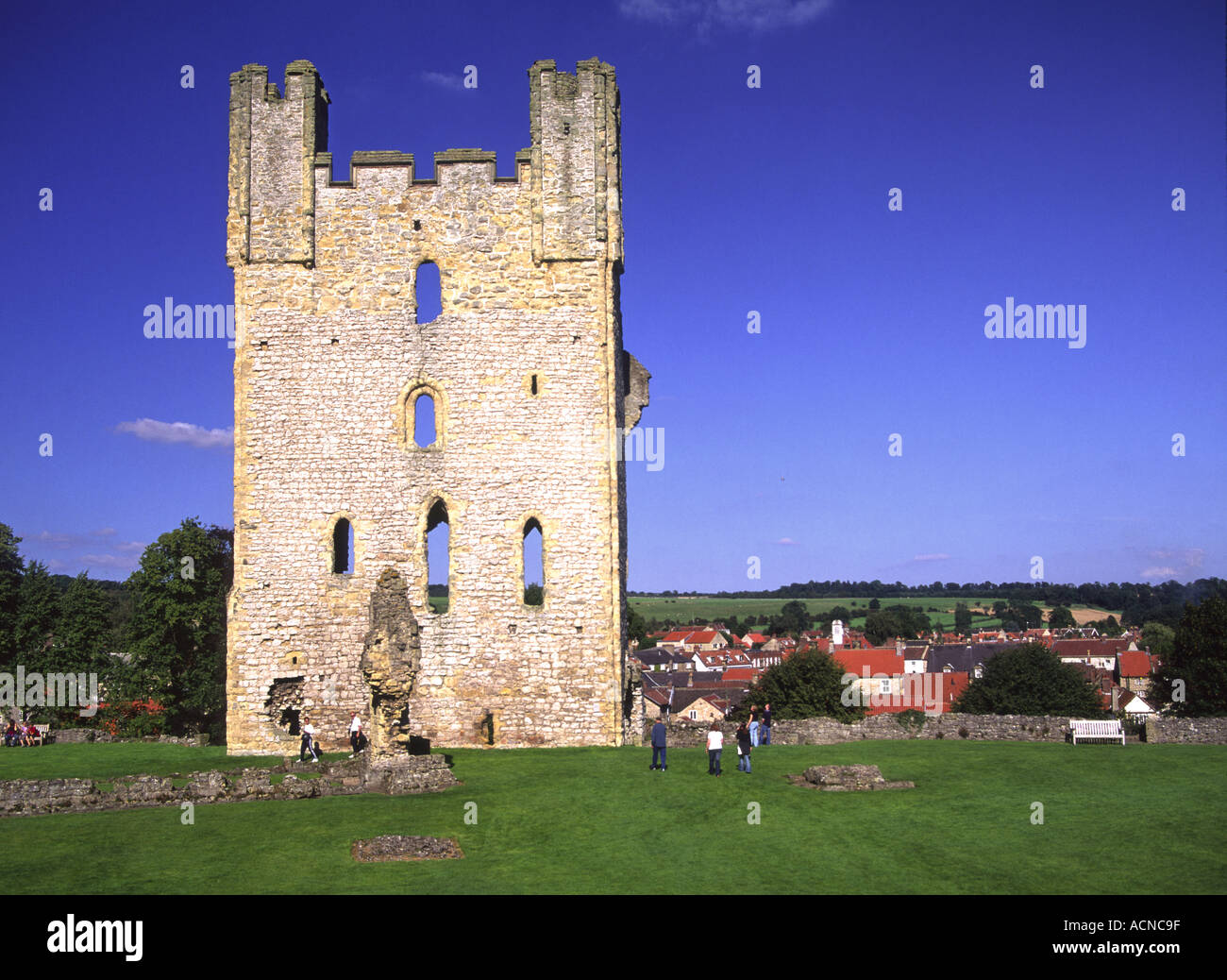 Helms Keep The Keep Helmsley Castle North Yorkshire England Stock Photo - Alamy