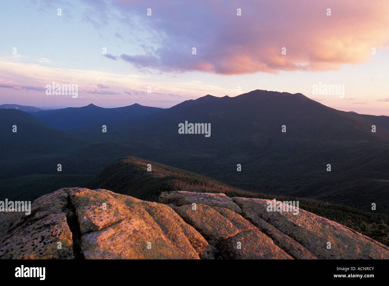 View of Franconia Ridge from Mount Garfield peak, White Mountain