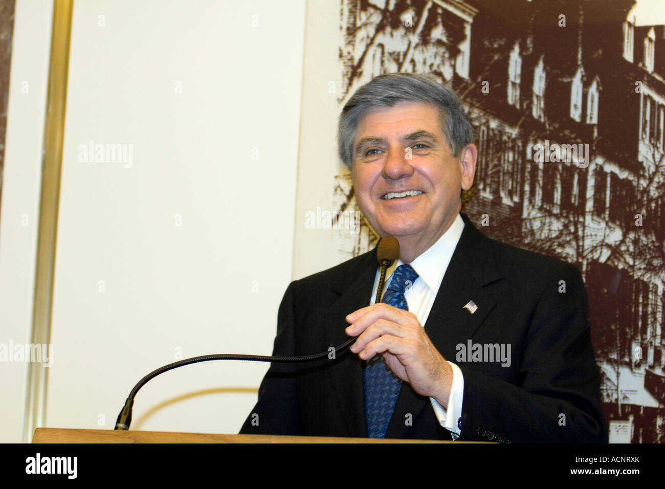 Nebraska Senator Ben Nelson speaks at the Nebraska Breakfast in