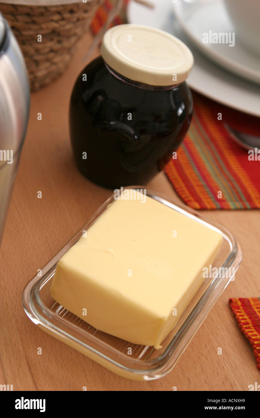 Butter and jam Butter und Marmelade Stock Photo Alamy