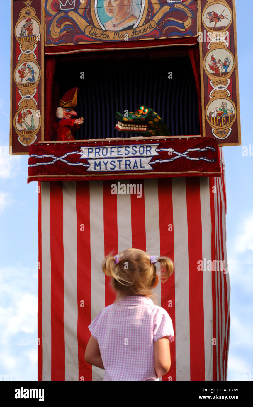 PUNCH AND JUDY show Stock Photo Alamy