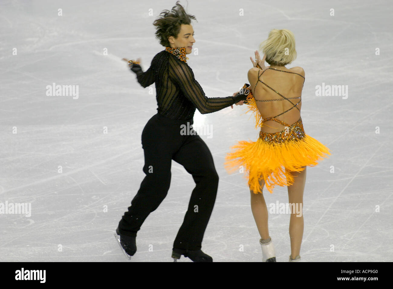 Figure skating pairs dancing Stock Photo Alamy