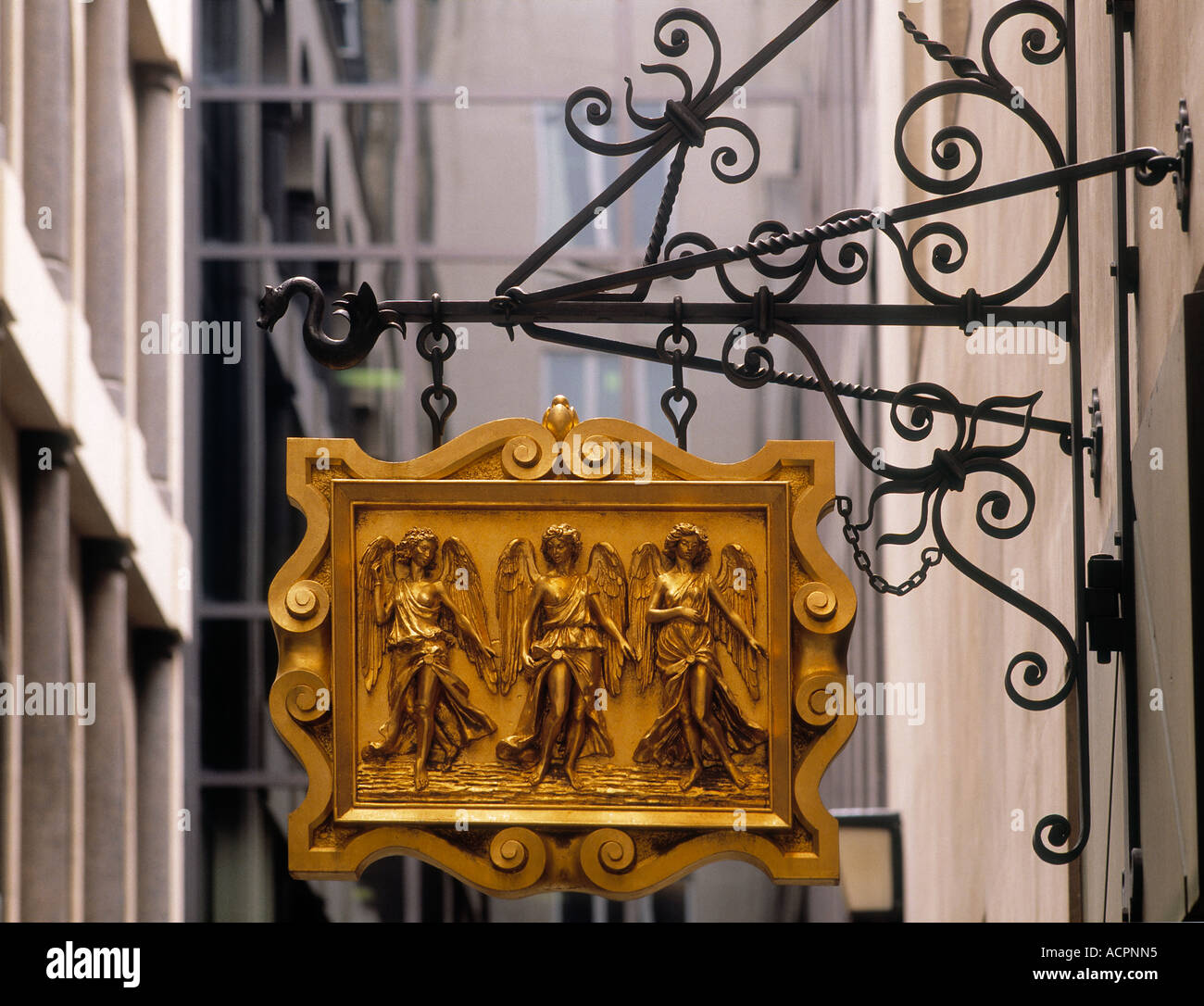 Plaque in wall hires stock photography and images Alamy
