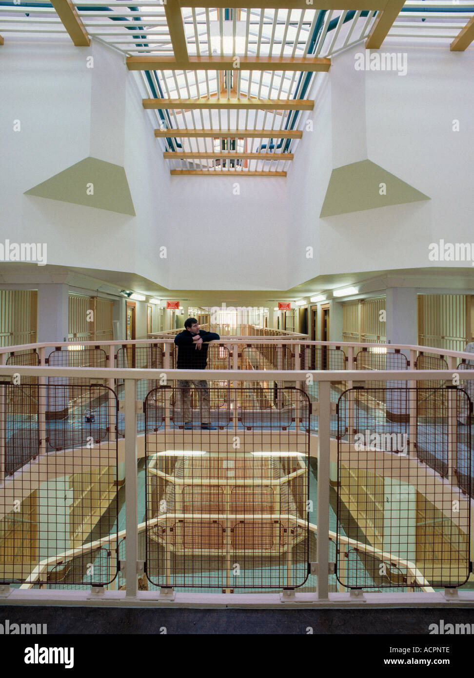 Atrium interior at Belmarsh Prison Woolwich Stock Photo