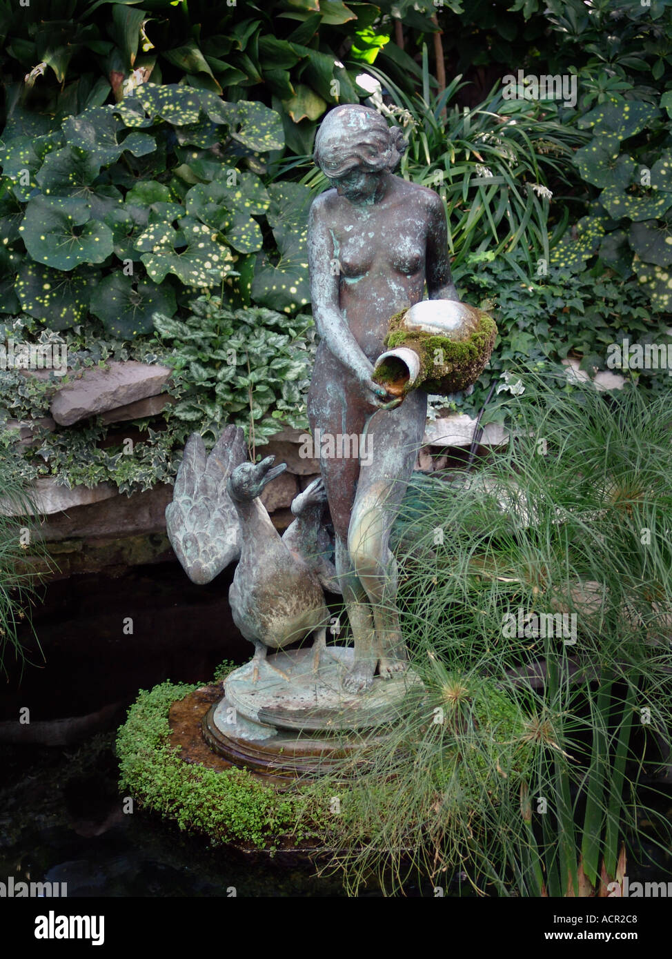 Figurative Sculpture, Fountain and Garden Sculpture