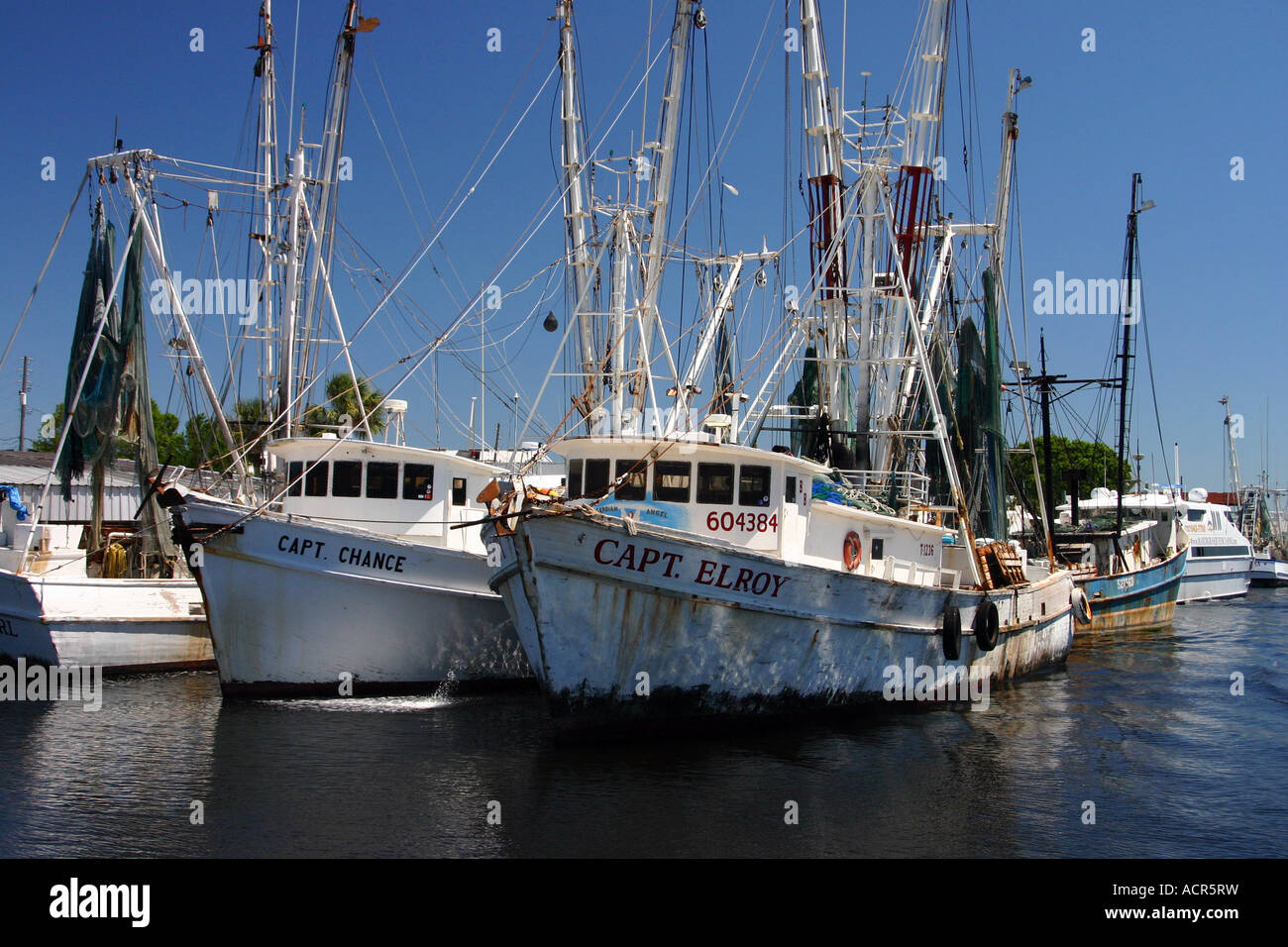 Steel Shrimp Boats Moored to the Dock in Tarpon Springs Florida USA ...