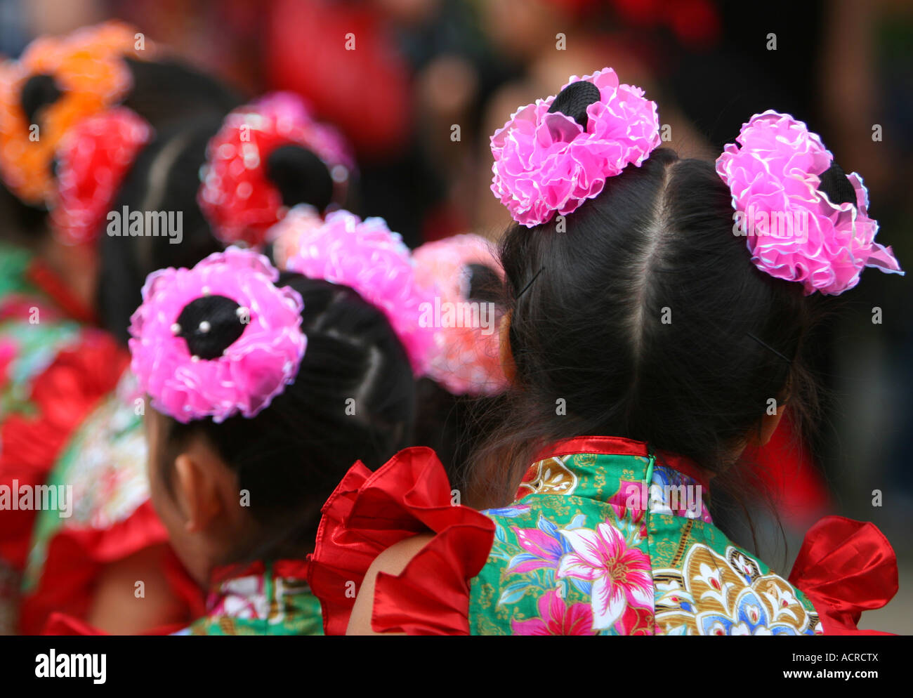 Chinese girl in dress hi-res stock photography and images - Alamy
