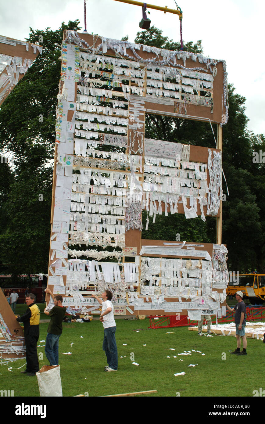 A giant letter 'E' from the Make Poverty History message on the Meadows, Edinburgh Stock Photo
