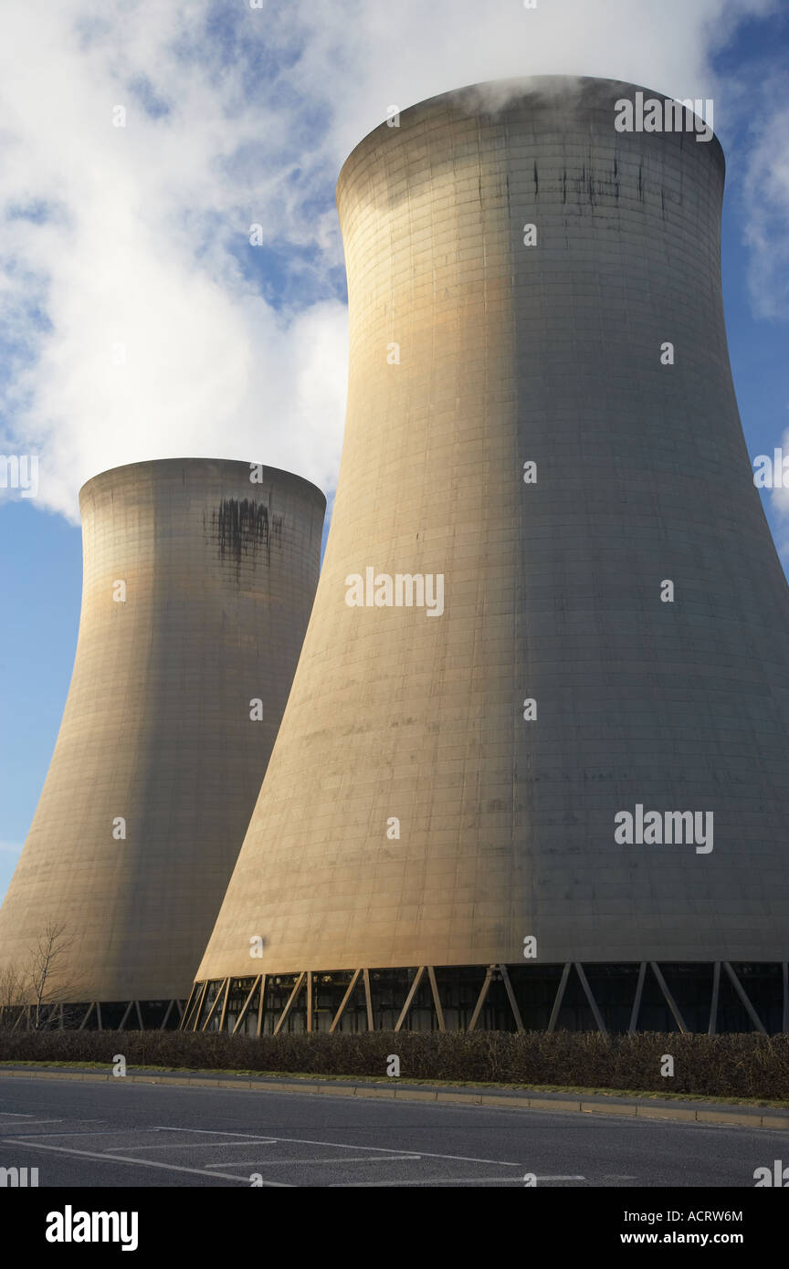 Drax Power Station (2 two high hyperboloid cooling towers close-up, bioenergy, carbon capture & storage BECCS) - Selby, North Yorkshire, England, UK. Stock Photo