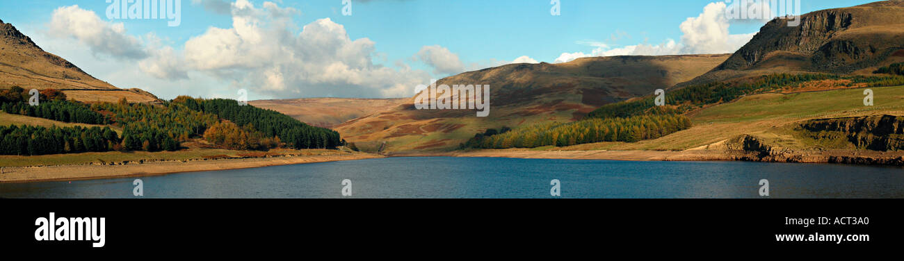 Dovestones reservoir Saddleworth on a sunny autumn day with Aldermans Hill in the background 180 degree panoramic Stock Photo