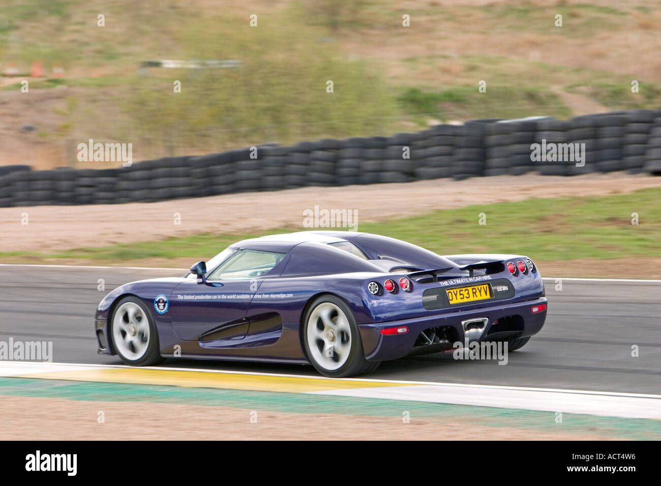 koenigsegg cc8s fastest production car in the world knockhill racing ACT4W6