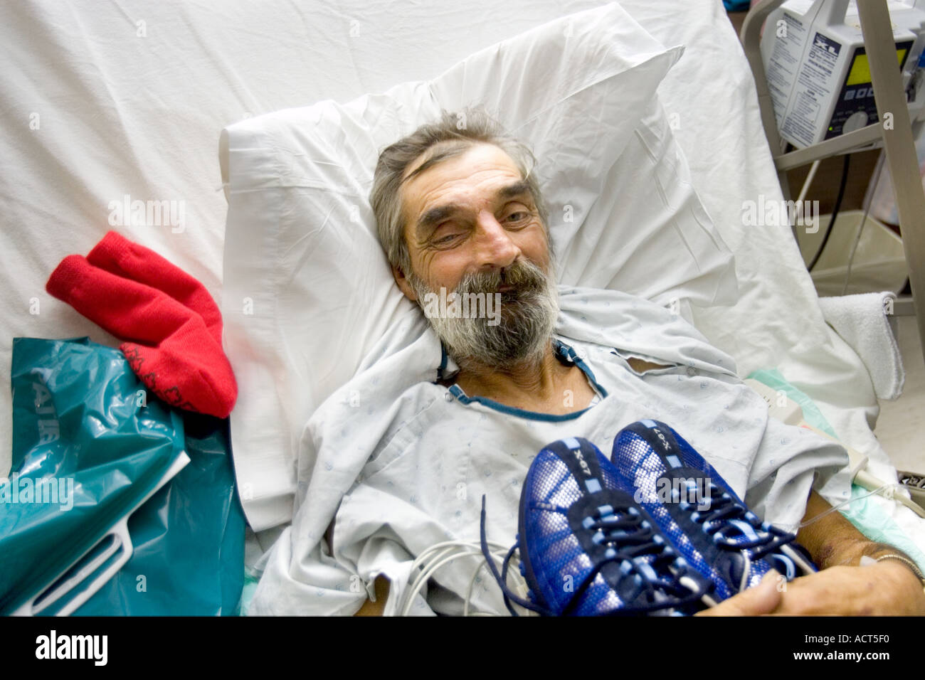 Thomas Anderson 53 year old Vietnam Vet 26 years homeless recovering in hospital after exposure Stock Photo