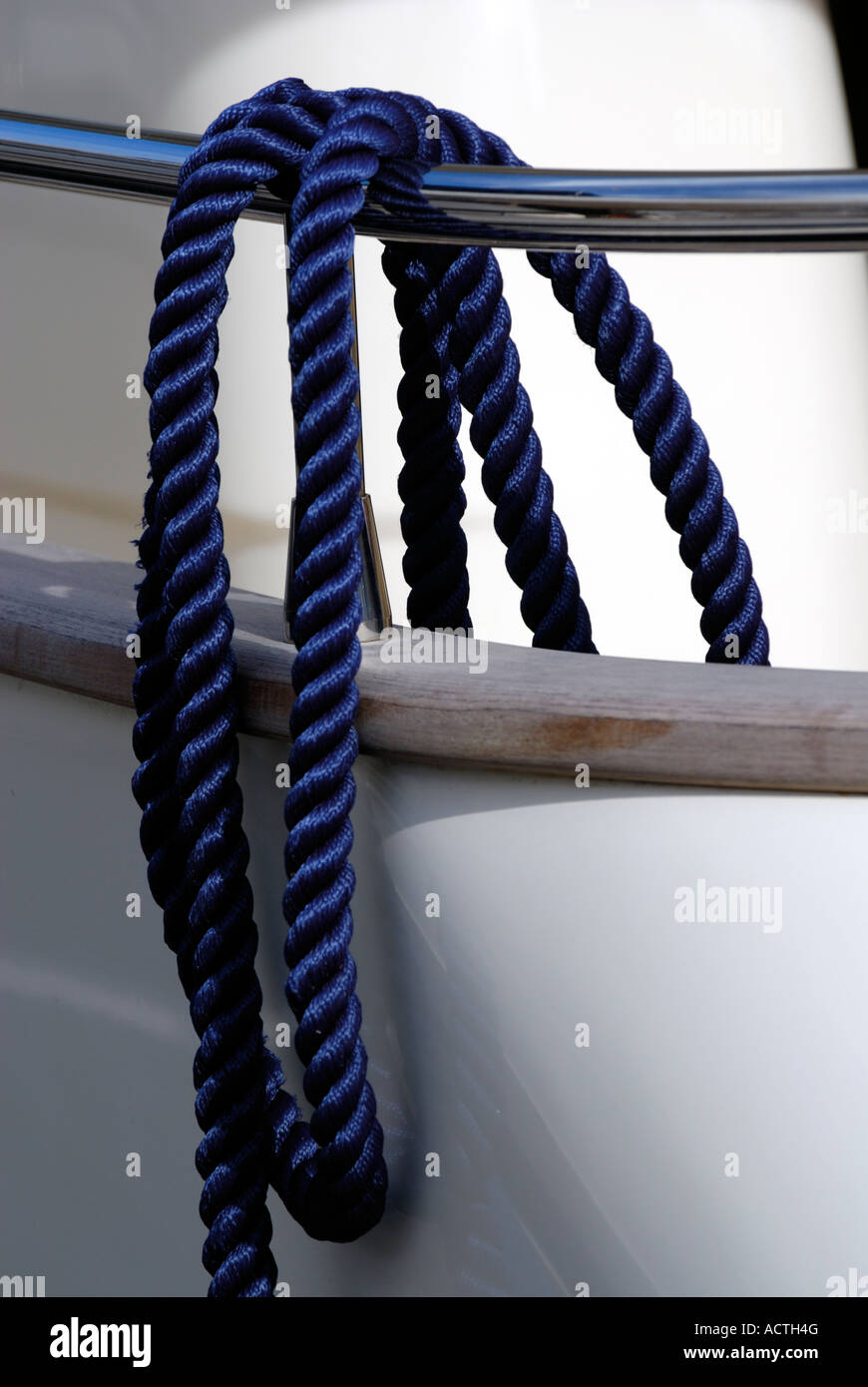 rope for morring Stock Photo - Alamy