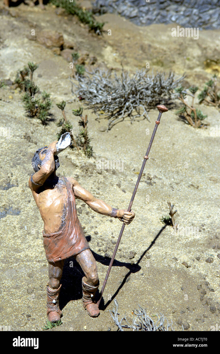 model cavemen caveman prehistory prehistoric pueblo chico canary