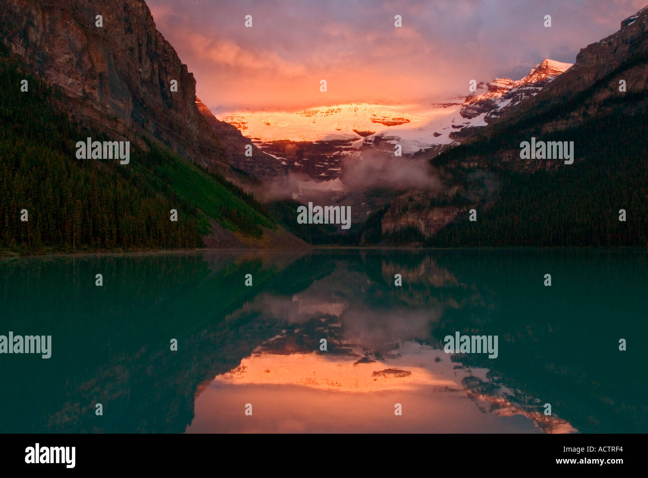 Lake Louise sunrise, Banff National Park, Alberta Canada Stock Photo ...