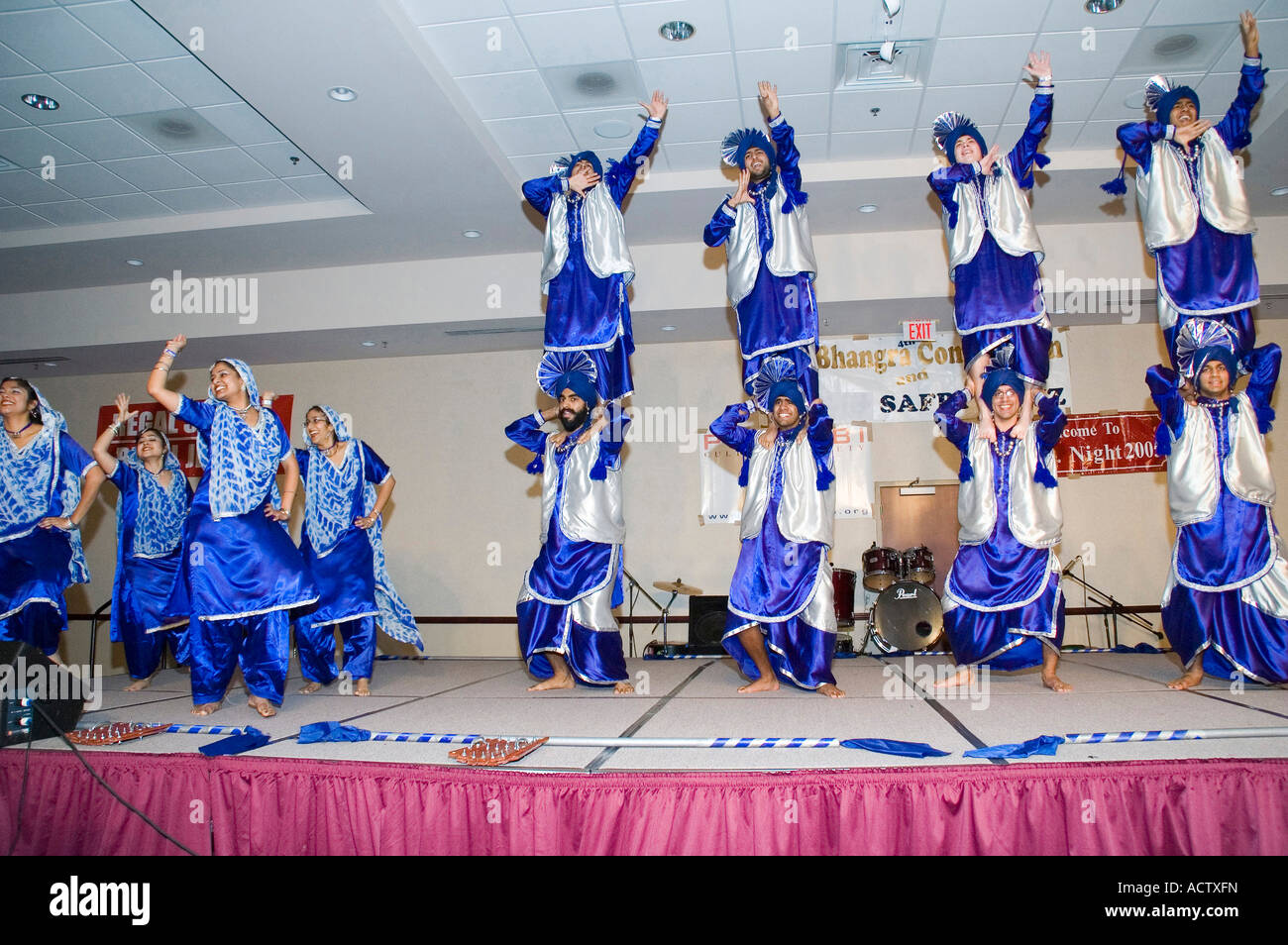 Bhangra dress for outlet girls