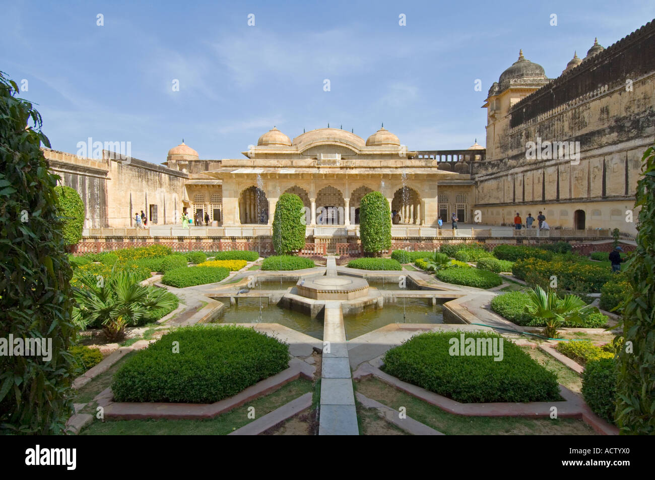 A aram hires stock photography and images Alamy