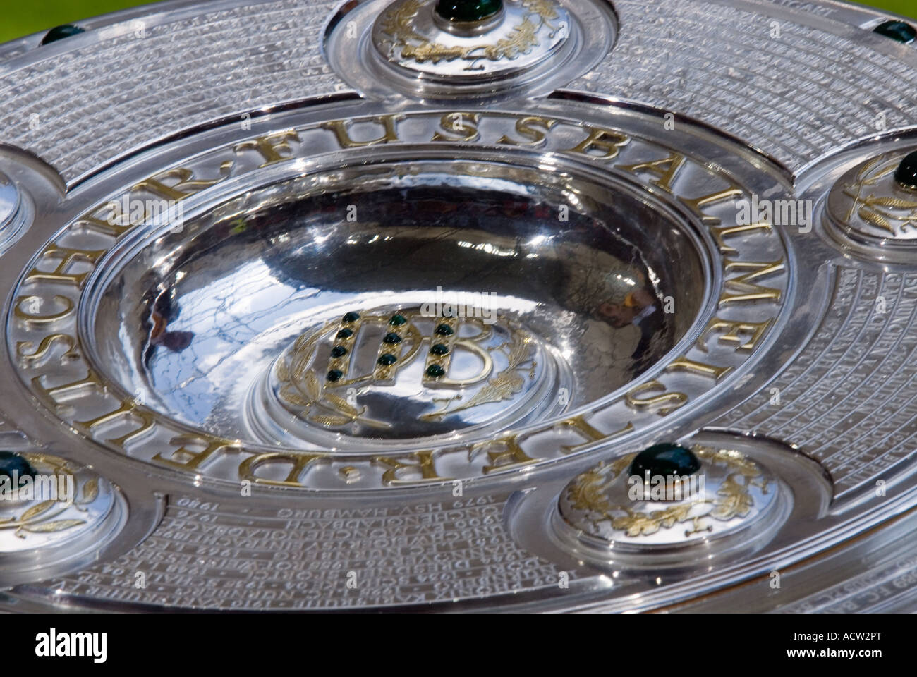 Bundesliga Trophy Png Dfl Supercup Wikipedia Search Discover And 