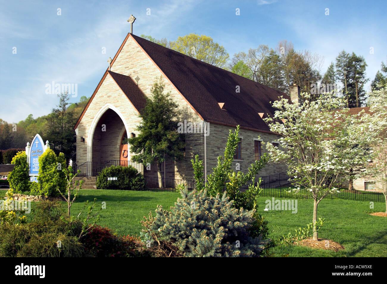 St Mary s Roman Catholic Church in Gatlinburg Tennessee USA Stock Photo