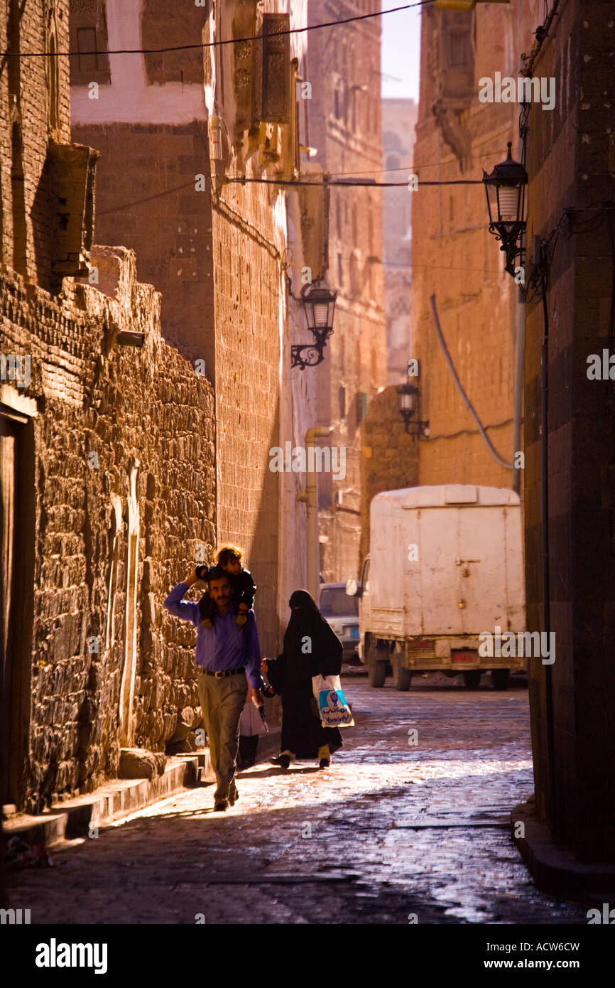 Morning along the streets of the old city of Sanaa Yemen Stock Photo