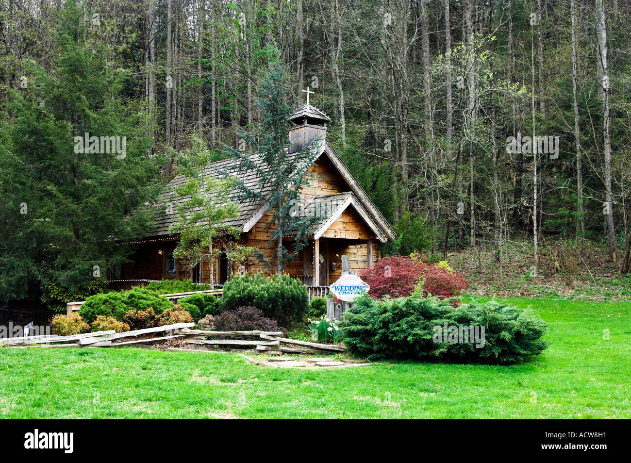 The Little Log Wedding Chapel In Gatlinburg Tennessee Usa Stock