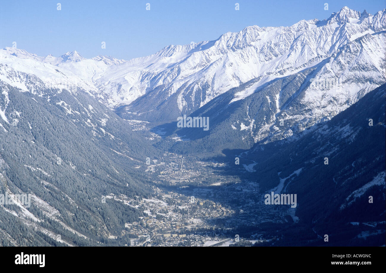 Chamonix village in valley hi-res stock photography and images - Alamy