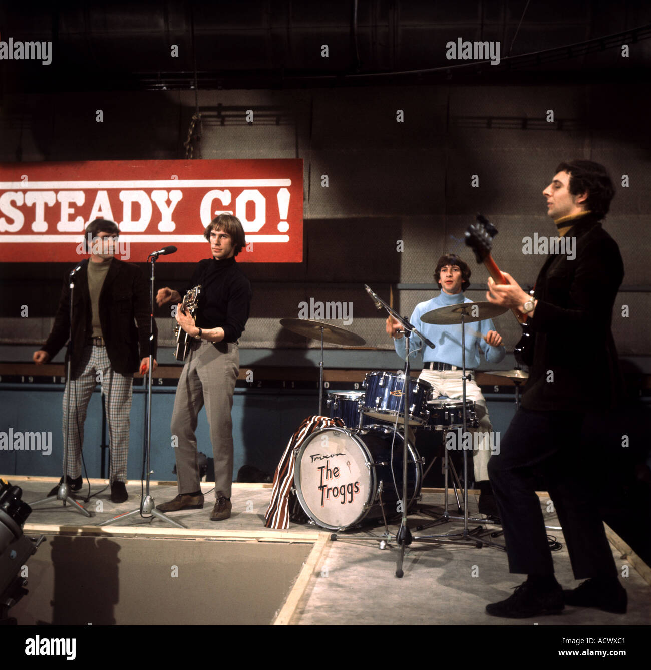 TROGGS UK pop band on TV programme Ready Steady Go in 1966. Photo Stock