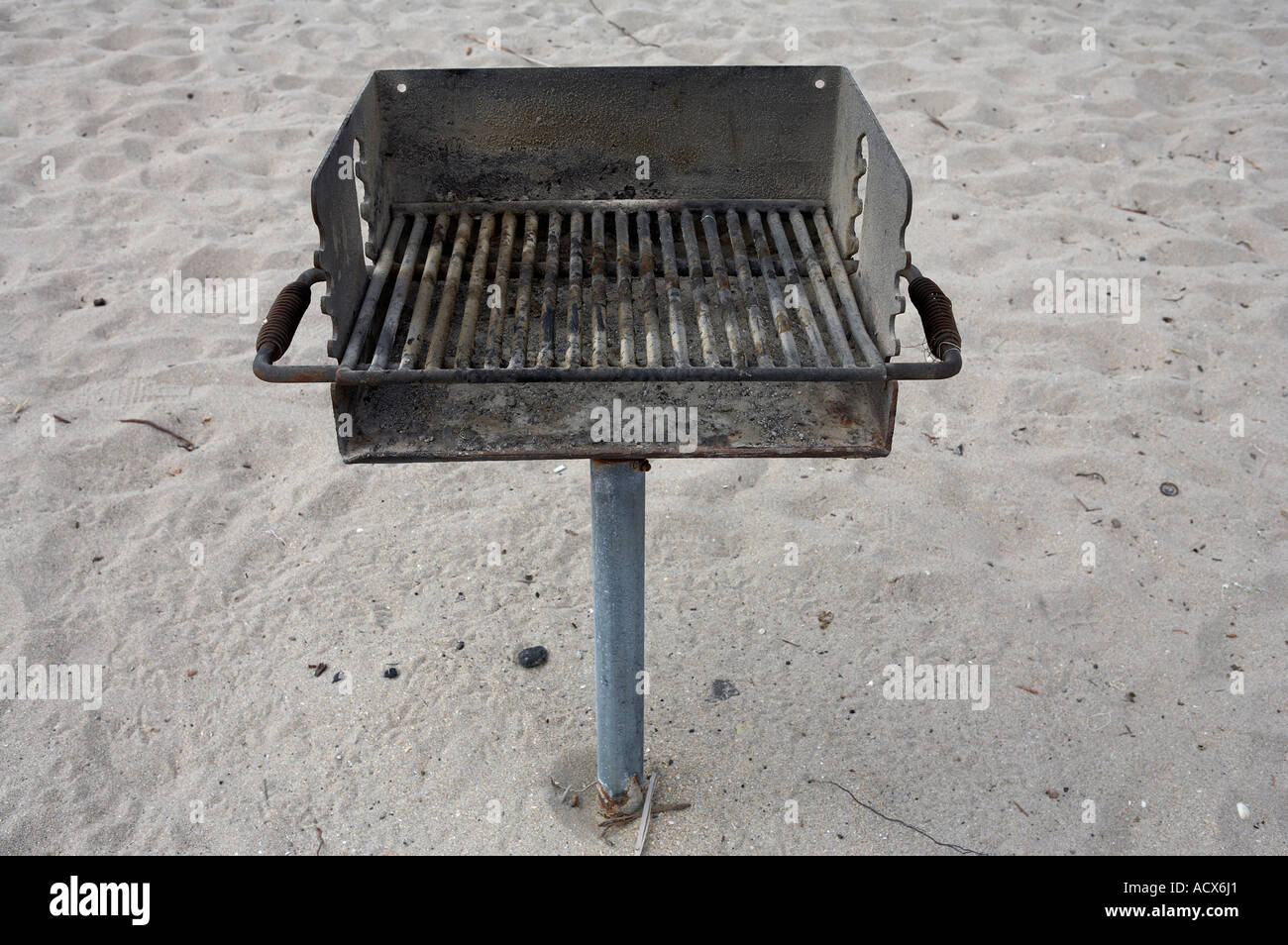 Beach Barbecue public grill fort Lauderdale, Miami, florida united