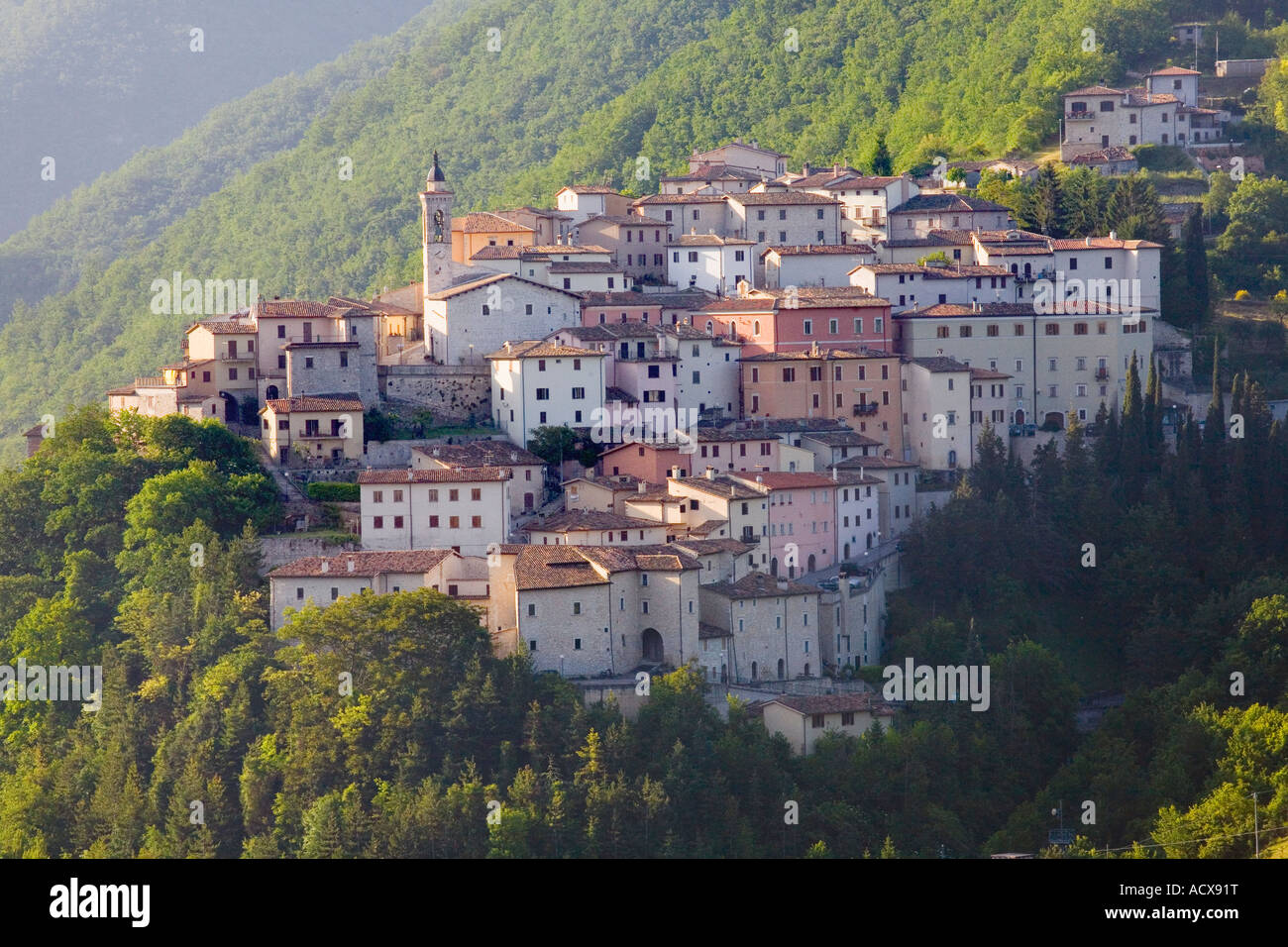 Etruscan walls & Medieval architecture of Italian Hill towns. Town Of ...