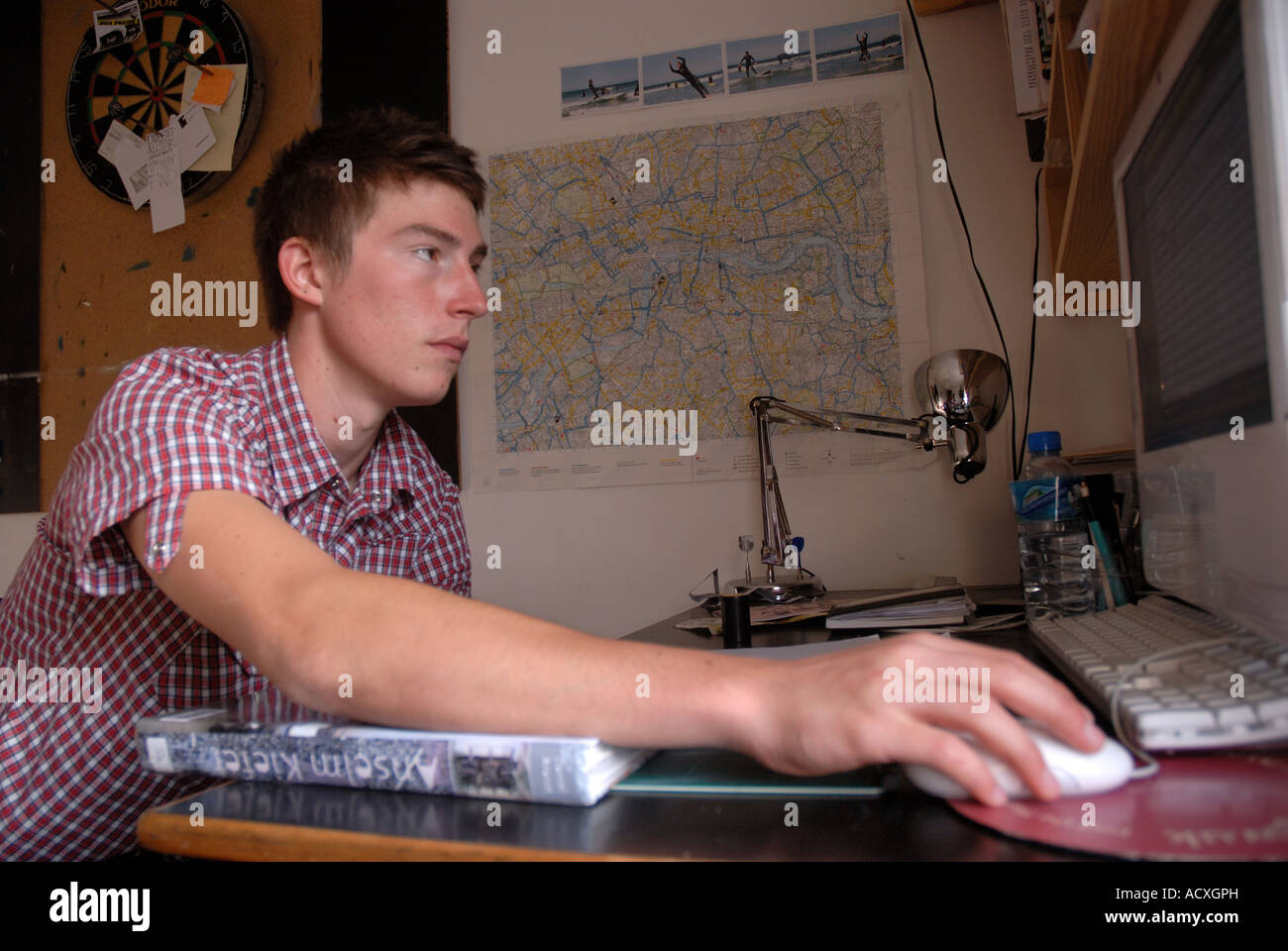 Lewes Sussex Art student doing project work on Apple Mac computer Stock Photo