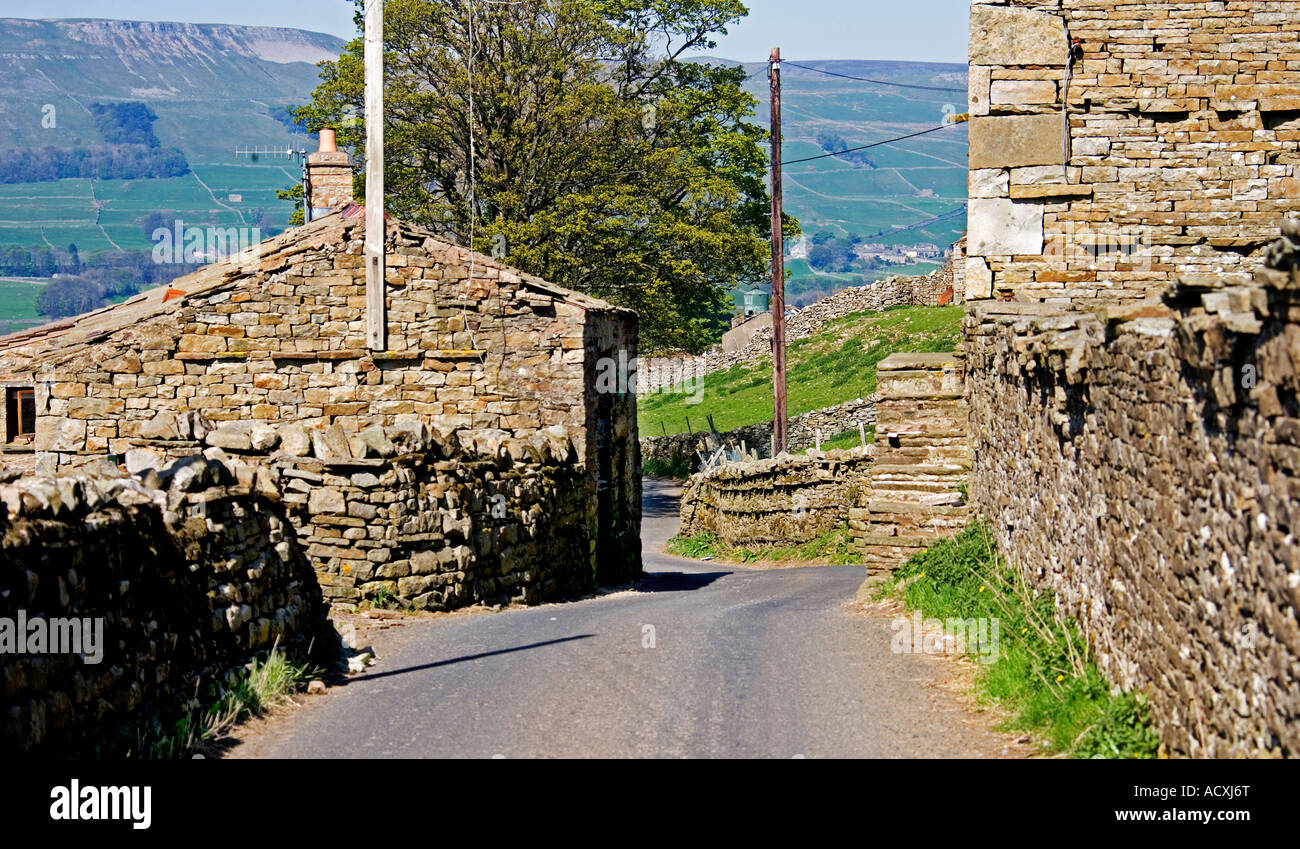 Yorkshire Dales Through roads Stock Photo Alamy