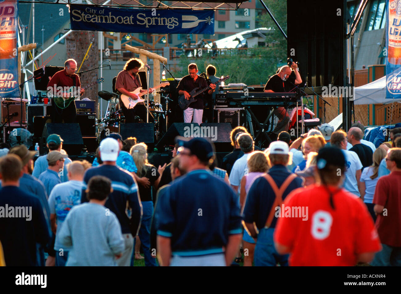Radiators band hi-res stock photography and images - Alamy