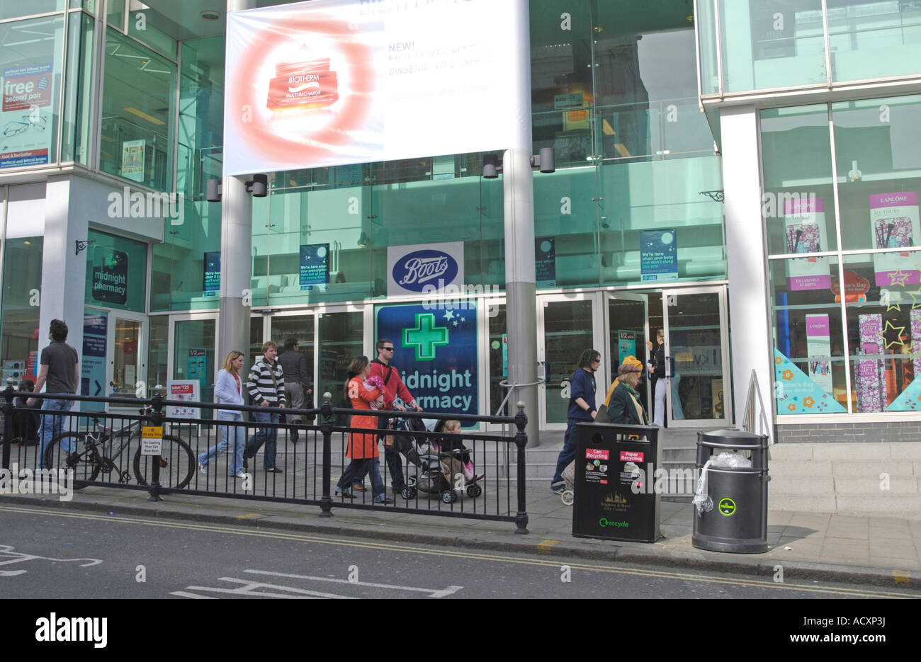 Boots the chemist Brighton East Sussex Stock Photo - Alamy