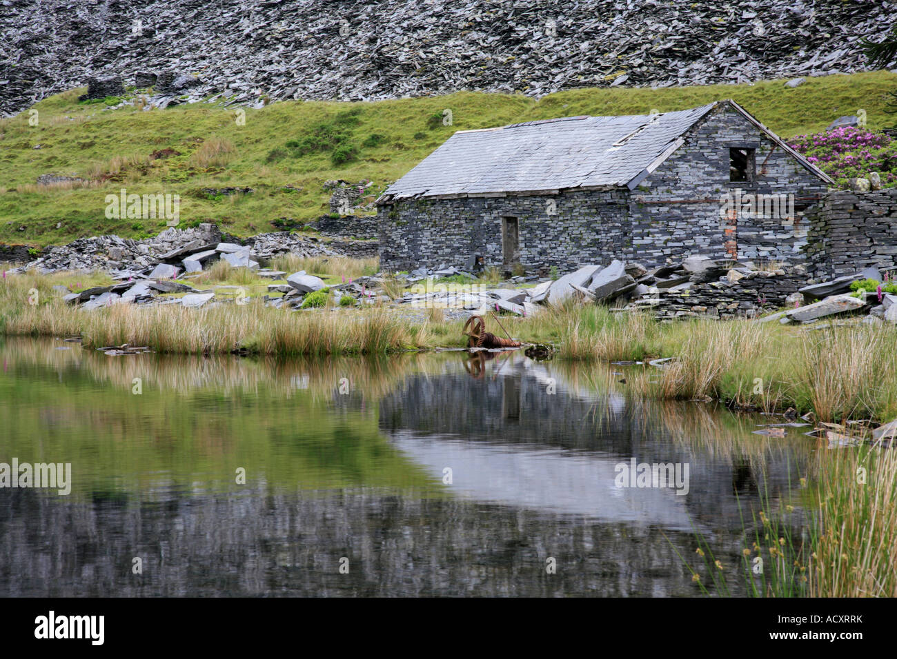 Derelict building at Cwmorthin slate quarry near Blaenau Ffestiniog Stock Photo Alamy