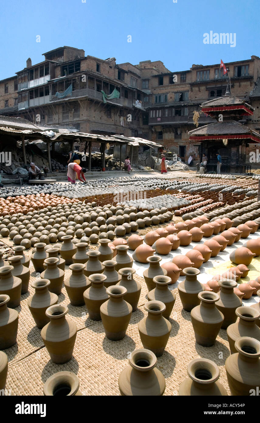 Traditional clay pots.Pottery Quarter.Bhaktapur.Nepal Stock Photo Alamy