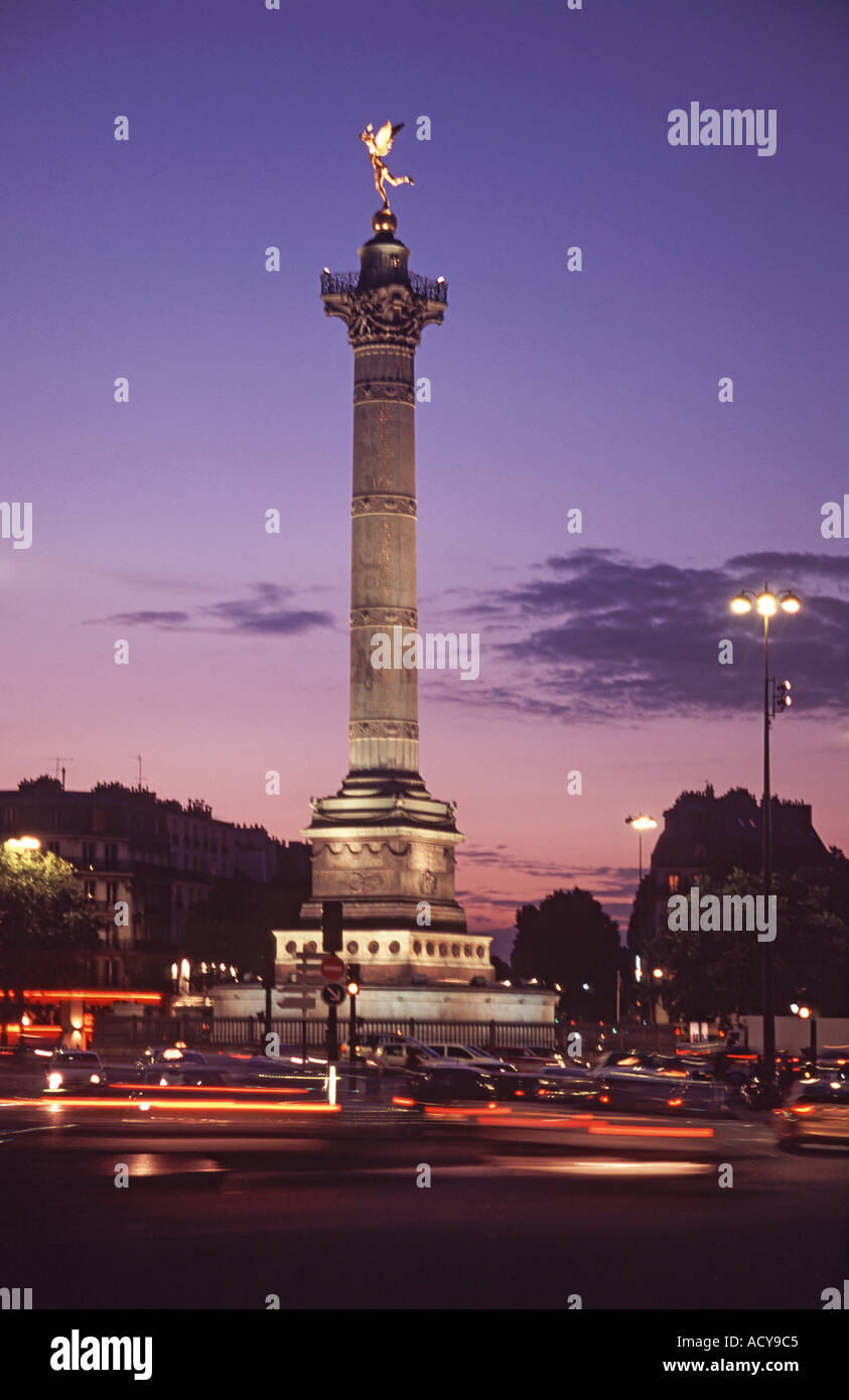 France Paris Place de la Bastille Liberty column Colonne de Juillet dusk Spirit of Liberty Stock Photo