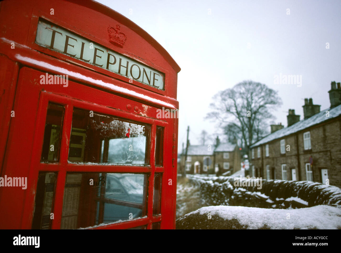 Cheshire Bollington snowy K6 phone box in winter Stock Photo