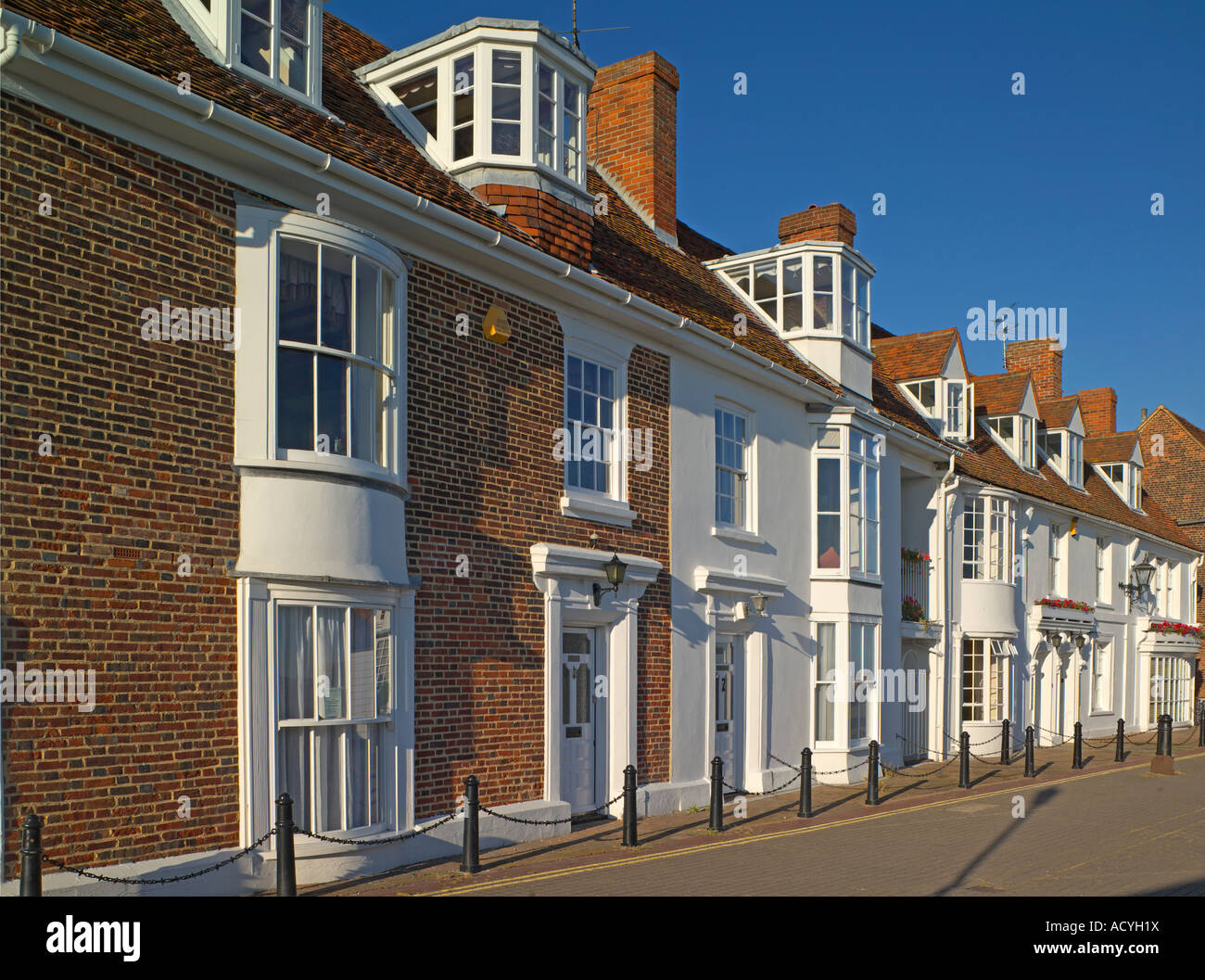Riverfront houses Burnham on Crouch Stock Photo Alamy