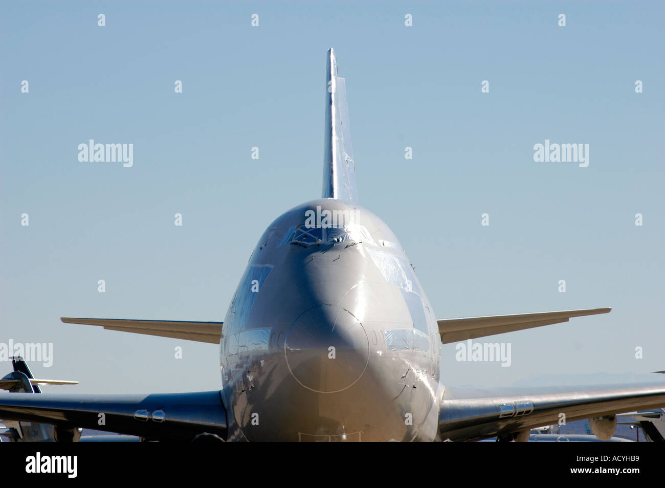 Used Jet Used jet airliners waiting to be refurbished reused in Mojave ...