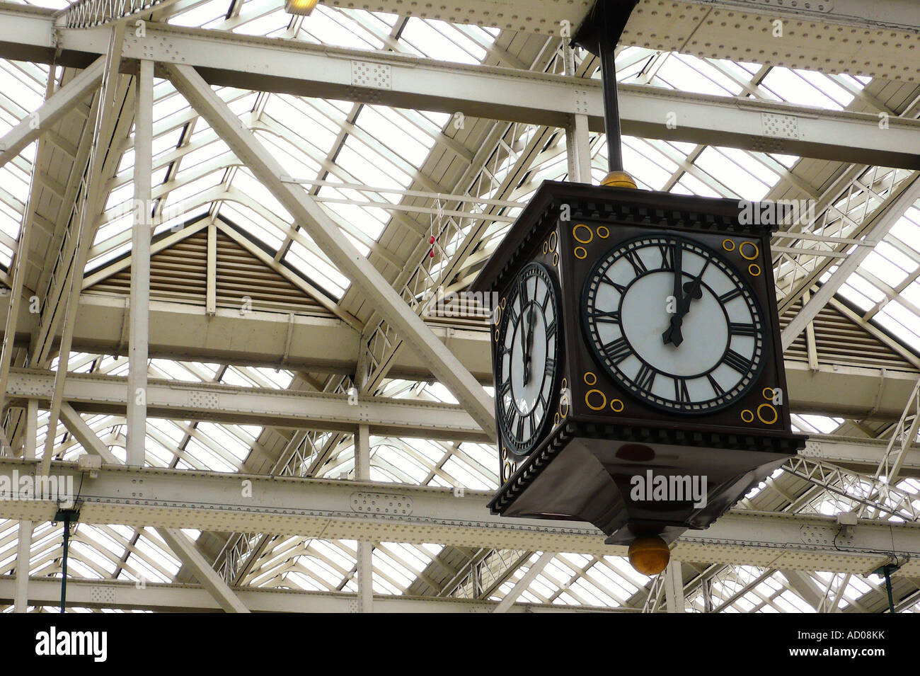 Clock in train station Stock Photo Alamy