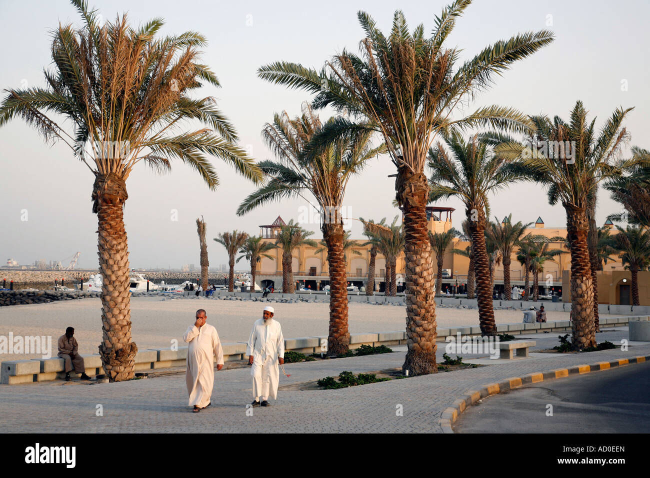 Gulf promenade Fahaheel Kuwait Stock Photo Alamy