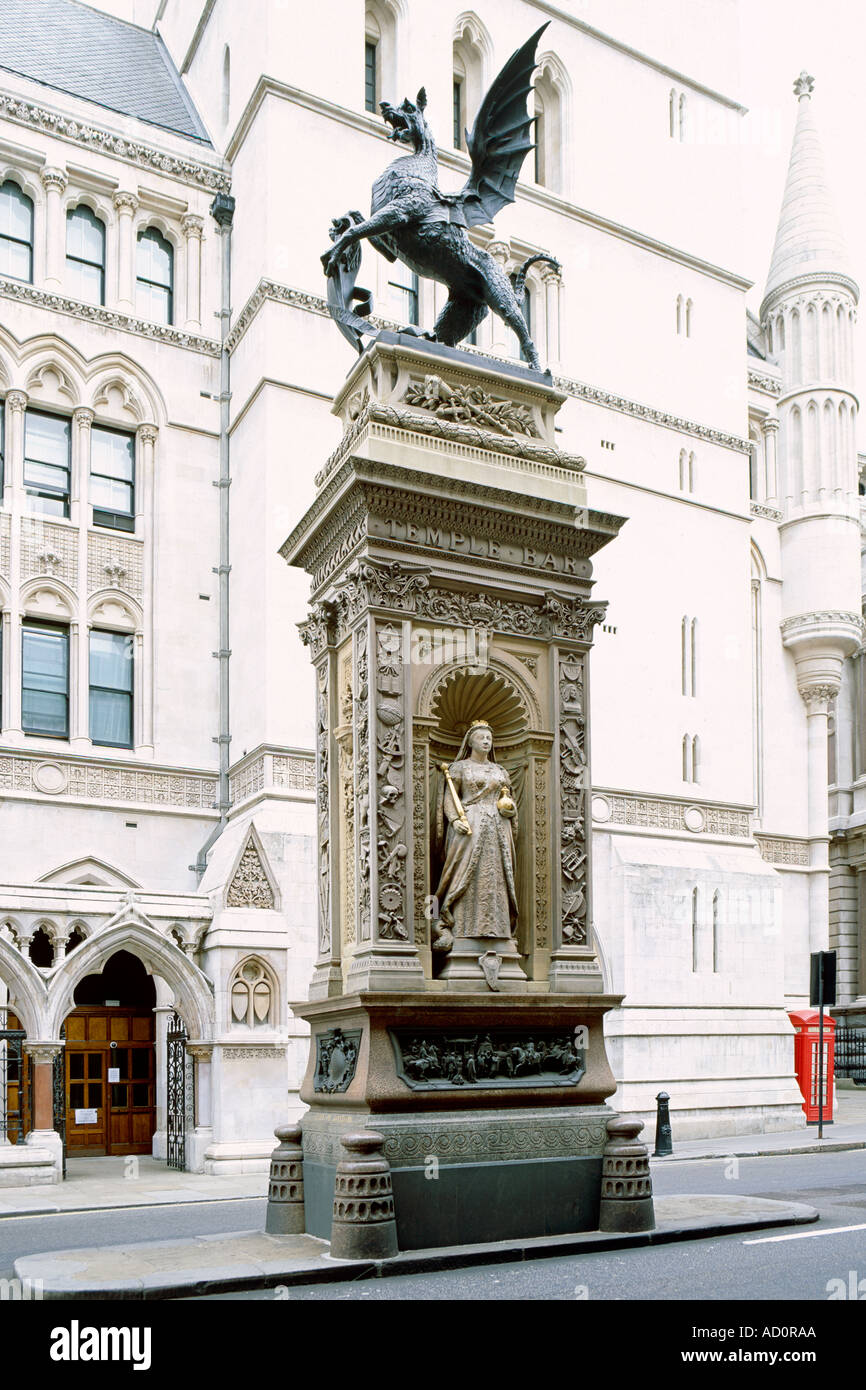 Temple Bar Griffin monument on the Strand in London Stock Photo