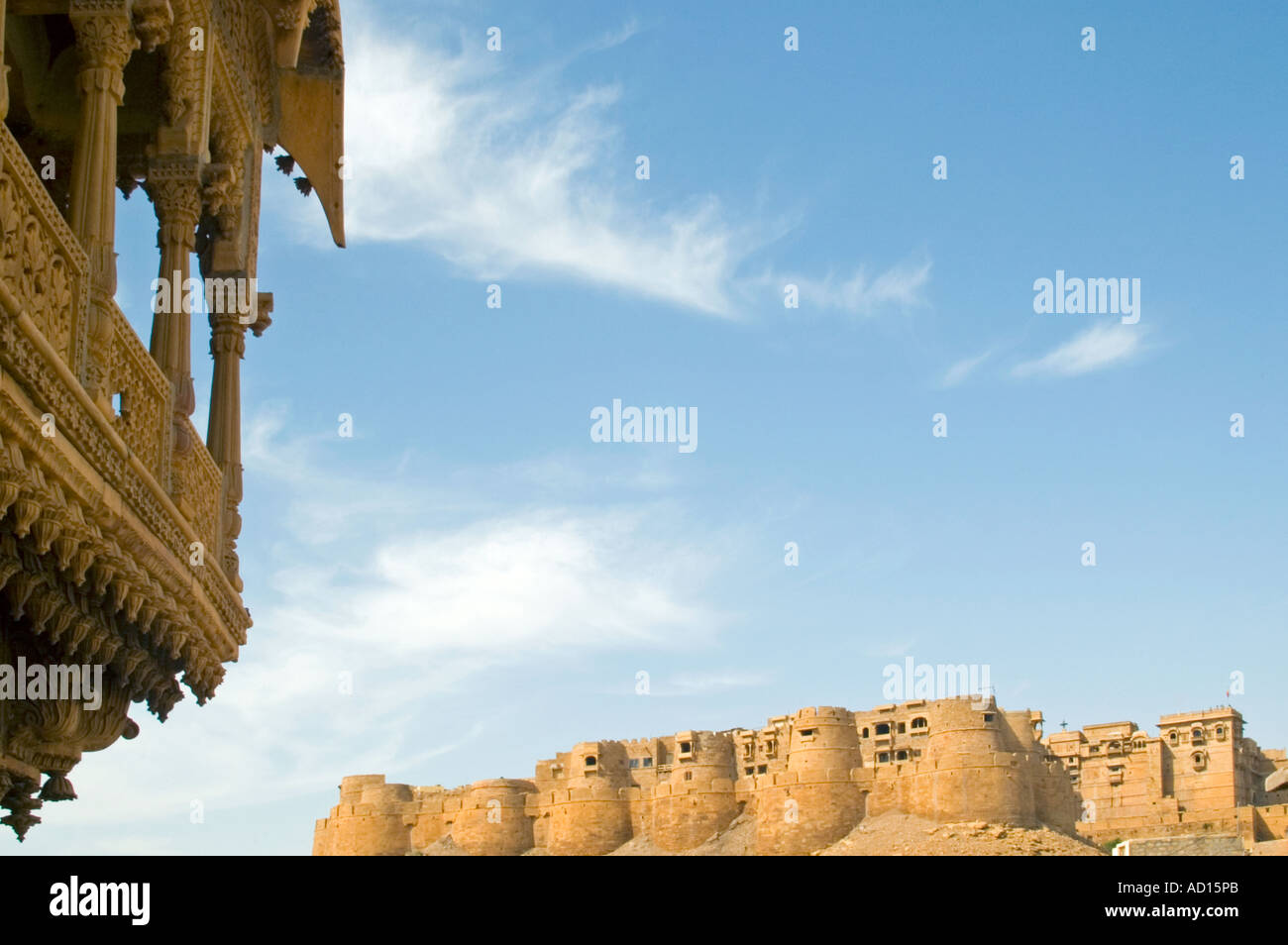 Horizontal wide angle of the Jaisalmer Fort with a Jharokha 'balcony' in foreground Stock Photo
