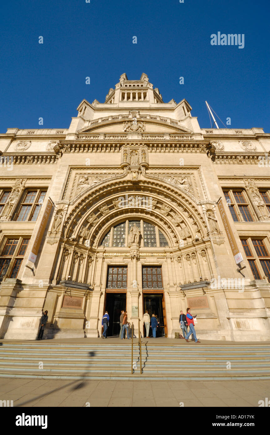 Victoria and Albert Museum, Knightsbridge, London, England Stock Photo