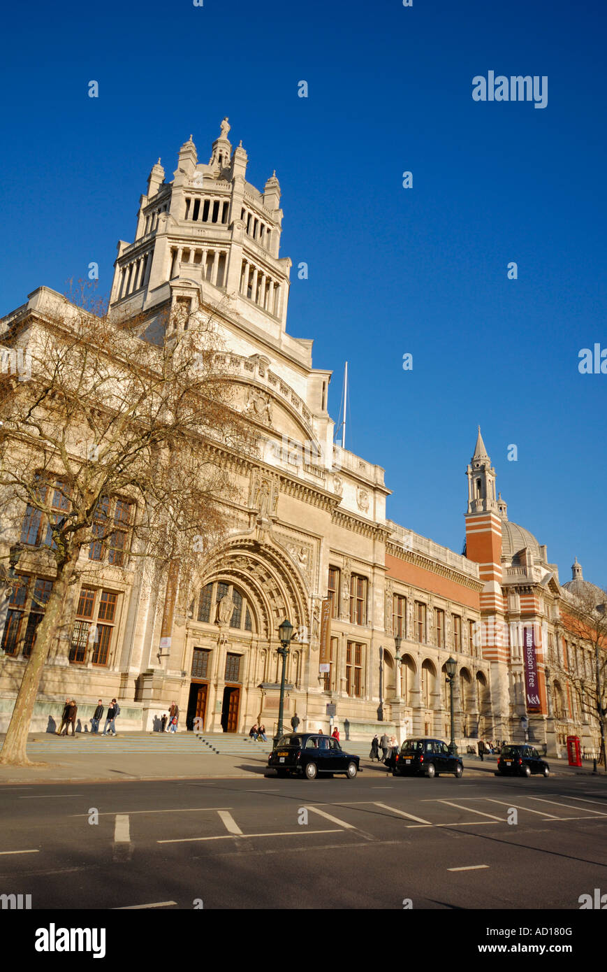 Victoria and Albert Museum, Knightsbridge, London, England Stock Photo