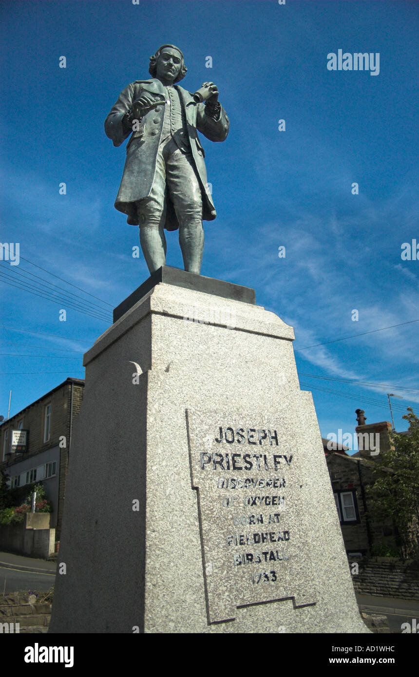 Joseph priestley statue hires stock photography and images Alamy