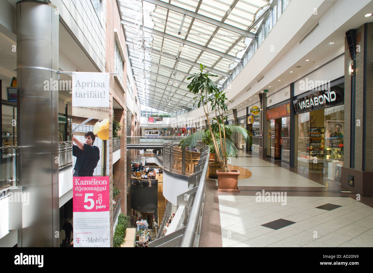 Budapest shopping centre westend city hi-res stock photography and images -  Alamy